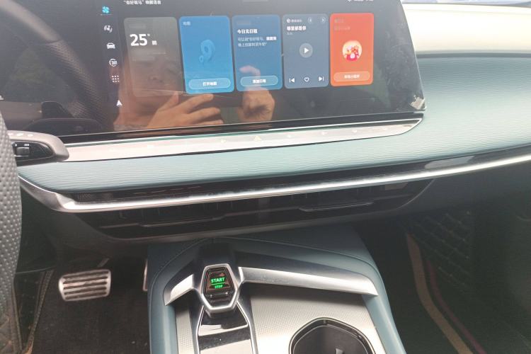 Used MG 7 2023 1.5T DCT Luxurious Supreme Edition
