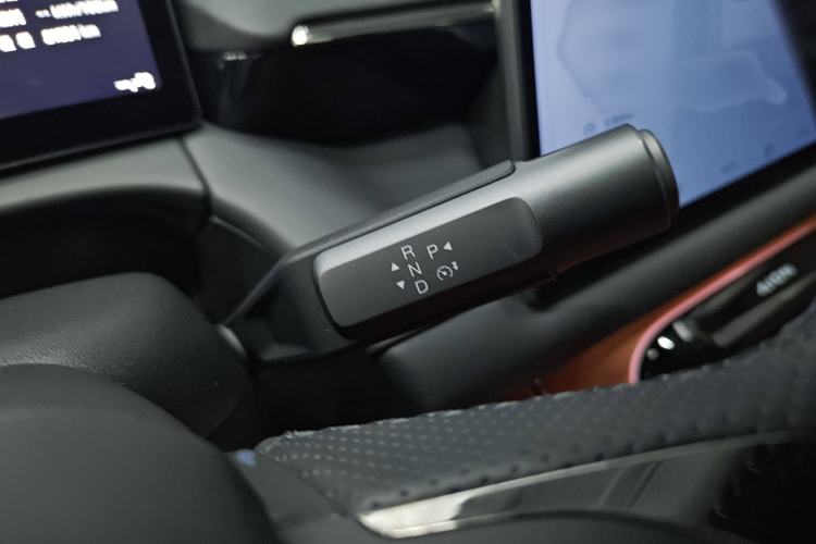 Used AION V 2024 Aion Tyrannosaurus 650 LiDAR Edition
