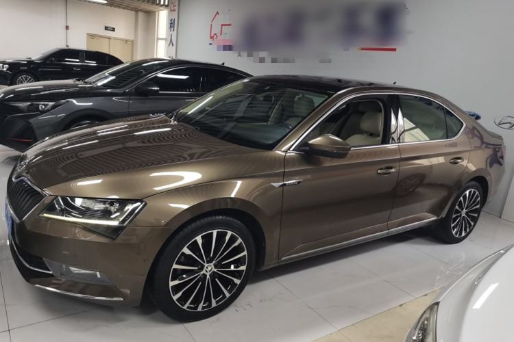 Used Skoda Superb 2016 TSI330 DSG Smart Drive Edition
