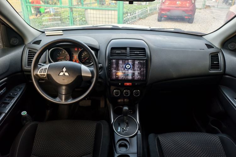 Used Mitsubishi ASX 2013 2.0L CVT Two-Wheel Drive Elite Edition