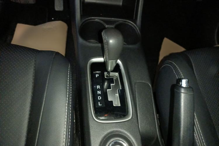 Used Mitsubishi Outlander 2016 2.4L 4x4 Luxury Edition 7-Seater
