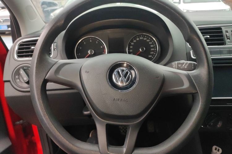 Used Volkswagen Polo 2014 1.6L Automatic Comfort Edition