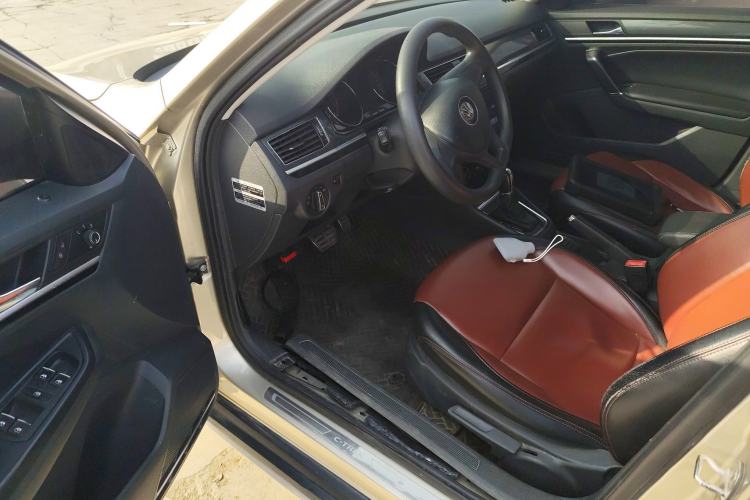 Used Volkswagen C-TREK 2017 1.6L Automatic Comfort Model
