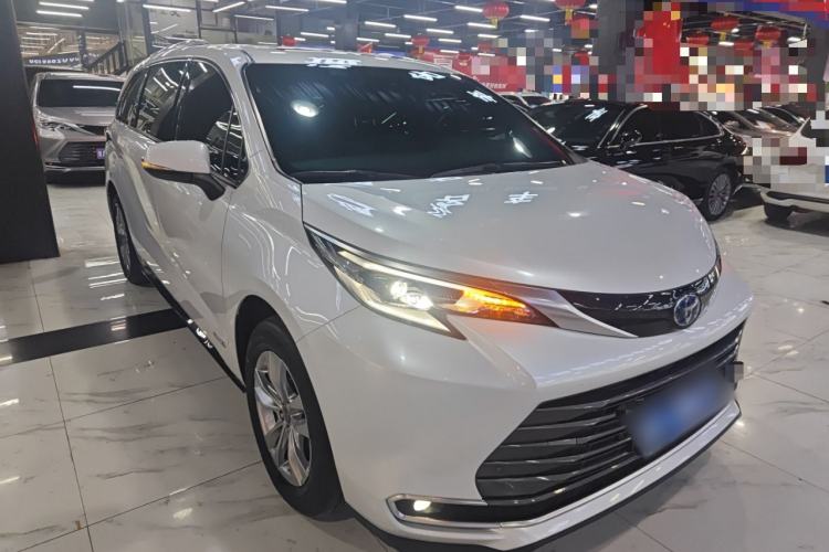 Used Toyota Sienna 2021 2.5L Hybrid Ultimate Edition