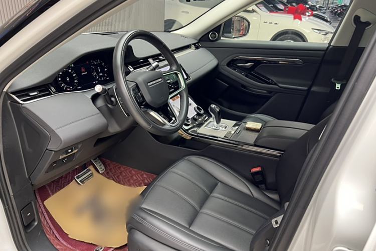 Used Land Rover Range Rover Evoque 2021 Range Rover L 249 PS R-Dynamic SE Luxury Edition
