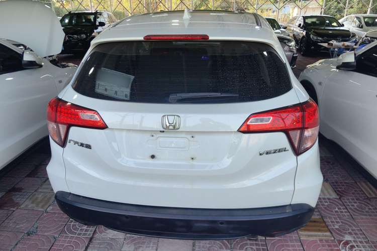 Used Honda Vezel 2016 1.8L CVT Front-Wheel Drive Pioneer Edition
