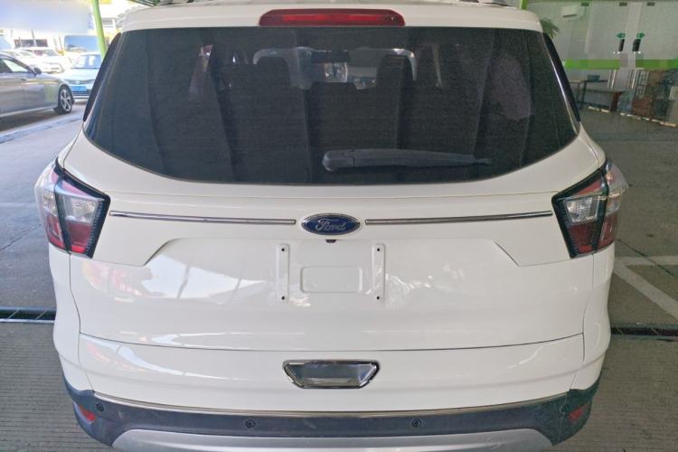 Used Ford Kuga 2017 EcoBoost 180 Two-Wheel-Drive Elite Trim
