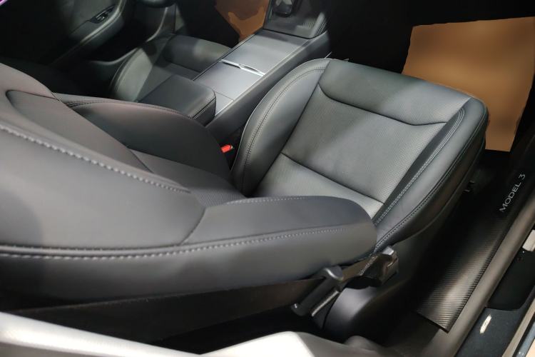 Used Tesla Model 3 2023 Long-Range All-Wheel-Drive Version
