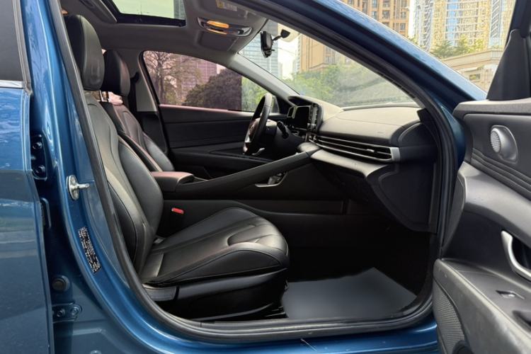 Used Hyundai Elantra 2021 1.5L CVT GLX Elite Edition
