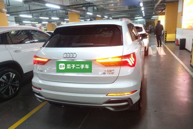 Used Audi Q3 2021 35 TFSI Fashion Dynamic Model
