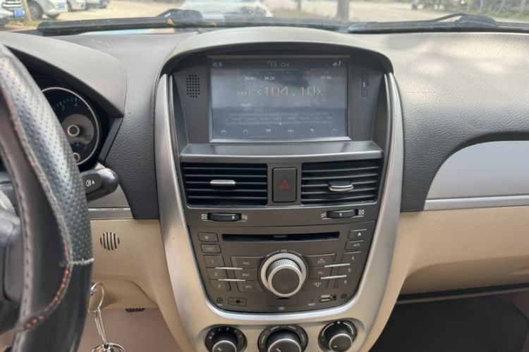 Used Buick Excelle 2013 1.5L Manual Classic Model
