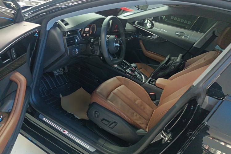 Used Audi A5 2021 Sportback 40 TFSI Fashionable and Dynamic Model