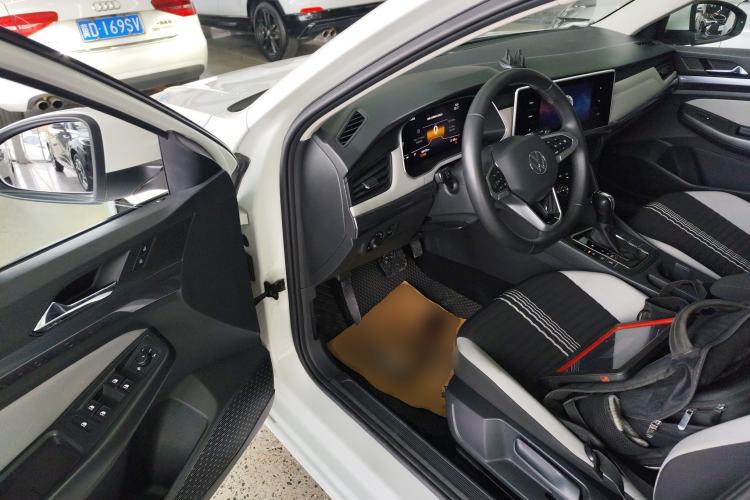 Used Volkswagen Bora 2024 200TSI DSG Comfort Edition
