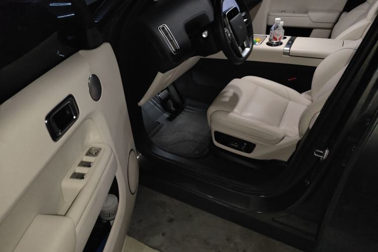 Used Li Auto L7 2023 Air model
