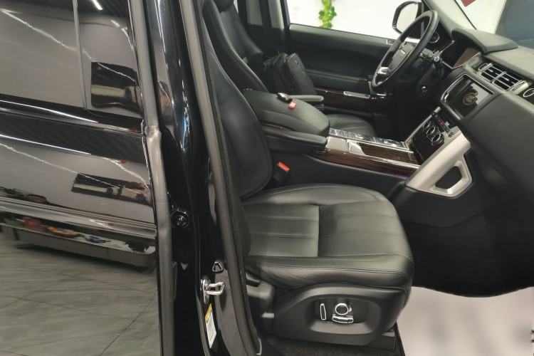 Used Land Rover Range Rover 2016 3.0 SC V6 Vogue SE Long-Wheelbase Edition
