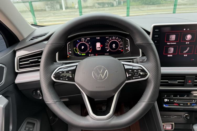 Used Volkswagen Tiguan L New Energy 2022 430 PHEV Plug-in Hybrid Flagship Edition
