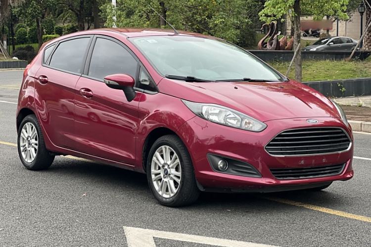 Used Ford Fiesta 2013 Hatchback 1.5L Automatic Fashion Edition