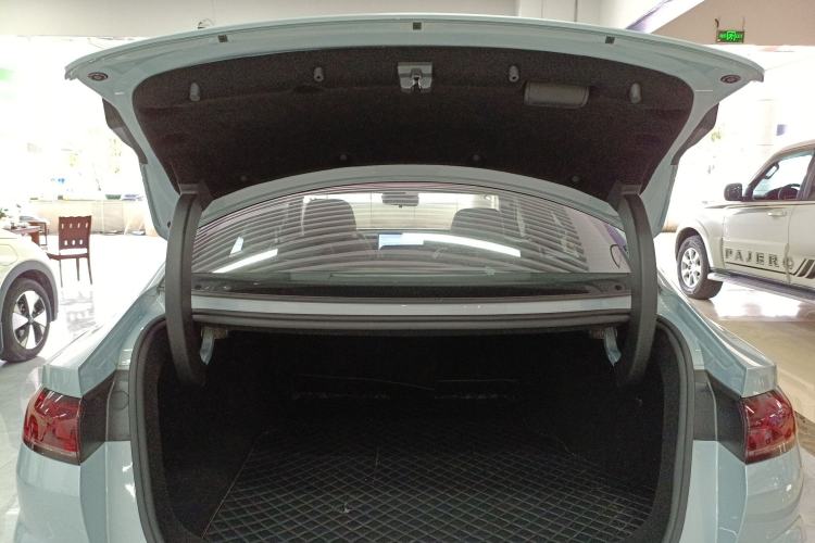 Used BYD Qin L 2024 DM-i 120KM Leading Model
