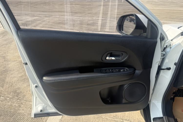 Used Honda Vezel 2020 1.5L CVT Elite Edition