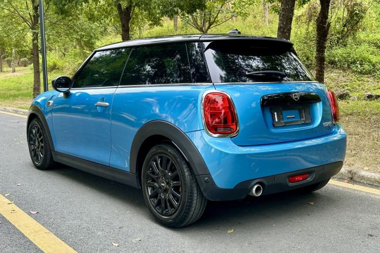 Used  MINI 2018 1.5T COOPER Classic Edition
