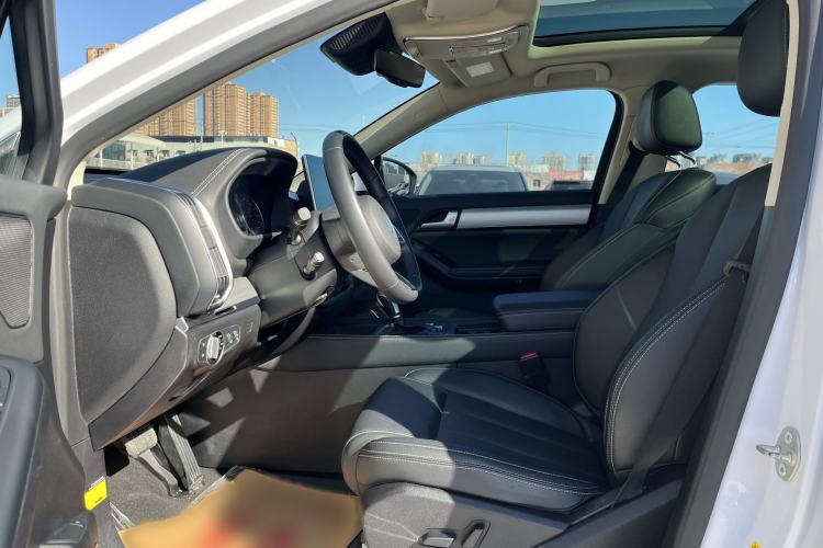 Used BYD Tang 2018 2.0T Automatic SmartConnect Prestige 5-Seater Emission Standard China V
