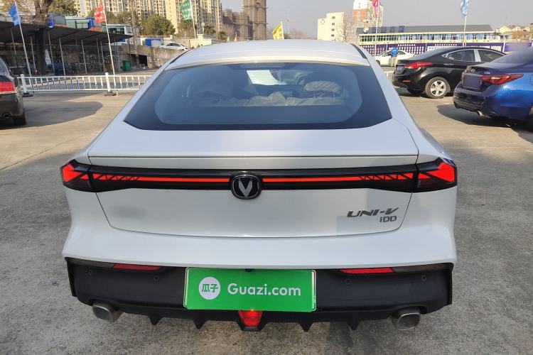 Used Changan UNI-V iDD 2023 Zhidian iDD 1.5T 113km Smart & Fun Version (Rapid Edition)
