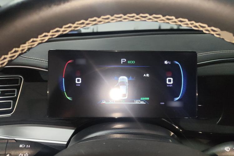 TDK.VehicleDetails.img