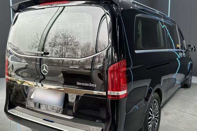 Used Mercedes-Benz Vito 2018 2.0T Business Version China VI Emission Standard
