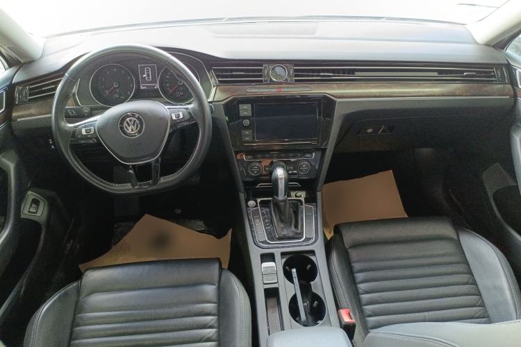 Used Volkswagen Magotan 2019 330TSI DSG Luxury Model China V Standard
