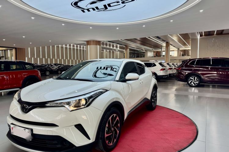 Used Toyota IZOA 2020 2.0L Yi Xiang CARE