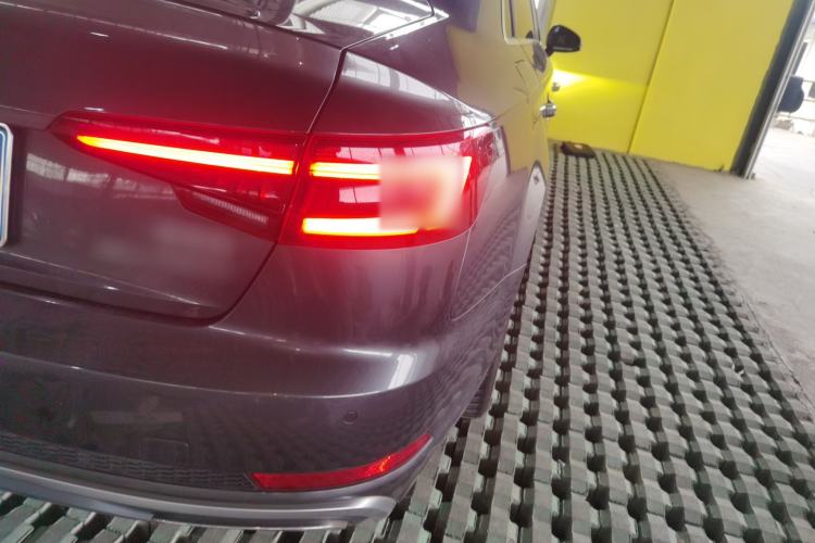 Used Audi A4L 2019 40 TFSI Fashion Edition China VI Emission Standard