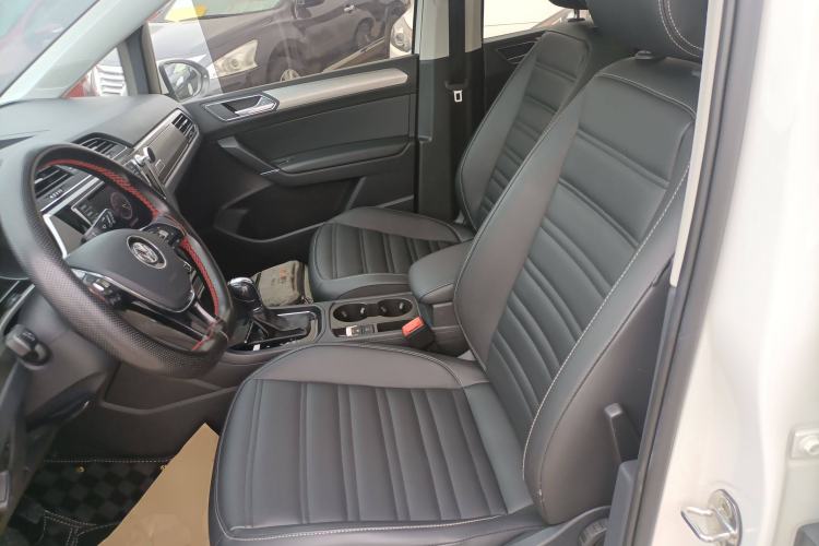 Used Volkswagen Touran 2018 Volkswagen Touran L 280TSI DSG Comfort Edition 7 Seats China V Emission Standard
