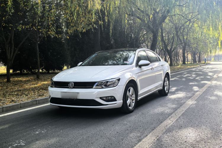 Used Volkswagen Lamando 2017 230TSI DSG Fashion Edition
