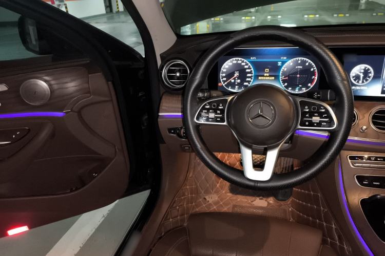 Used Mercedes-Benz E-Class 2019 E 200 L
