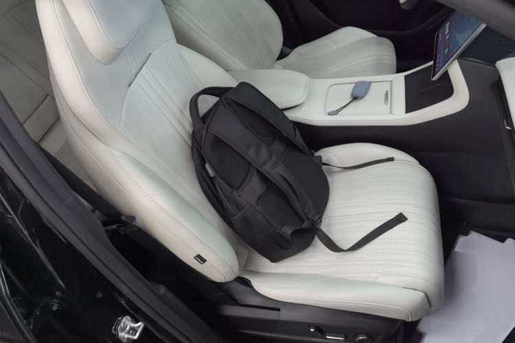 Used  L7 2023 1.5T 115 km Starship
