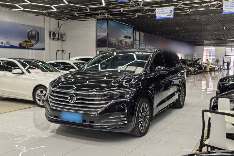 Used Volkswagen Viloran 2023 Revised 380TSI Prestige Edition
