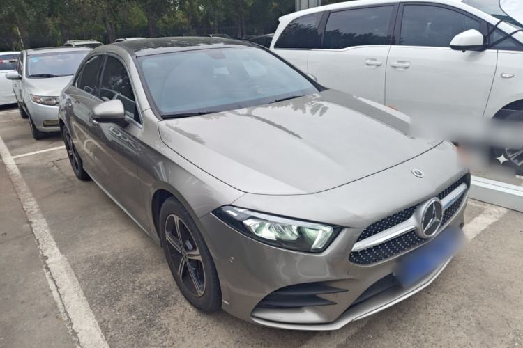 Used Mercedes-Benz A-Class 2022 Revised Version A 200 L Sport Sedan Fashionable Style