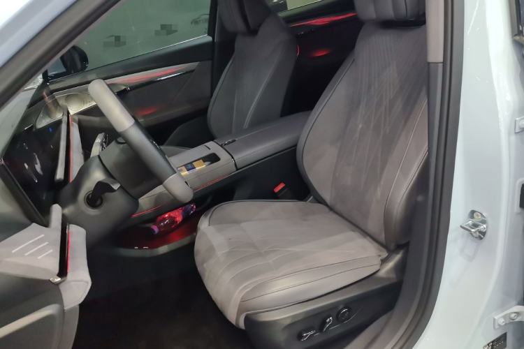 Used VOYAH PASSION 2023 Four-Wheel Drive Flagship Edition