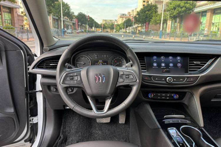 Used Buick Regal 2024 25T Deluxe Edition
