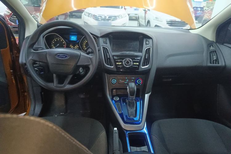 Used Ford Focus 2018 Hatchback Classic 1.6L Automatic Comfort Plus SmartDrive Edition