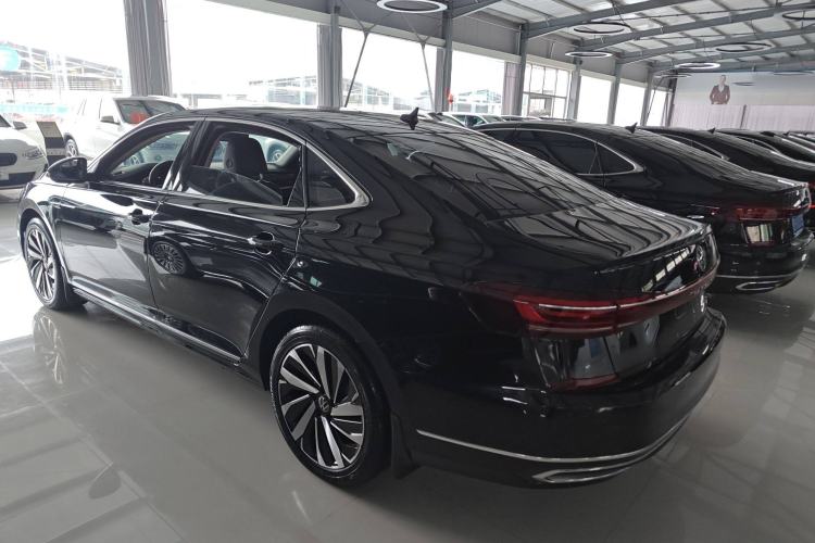 Used Volkswagen Passat 2023 Revised 330TSI Elite Edition
