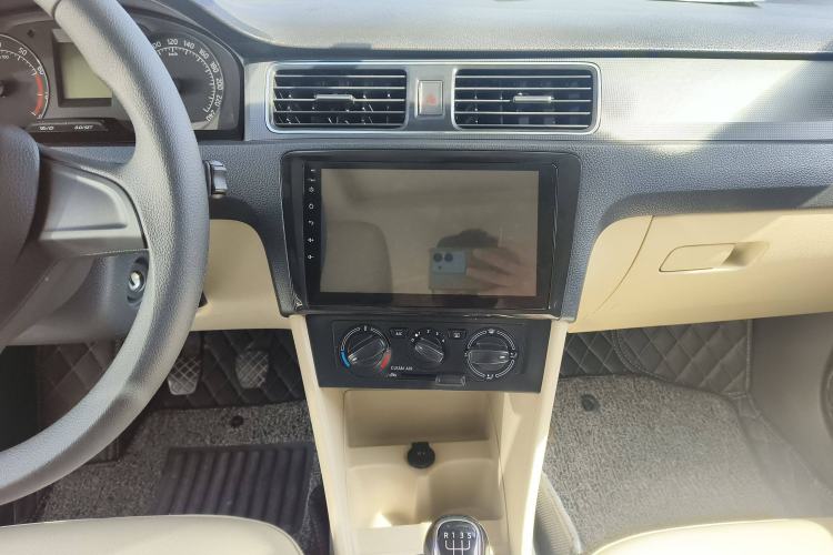 Used Skoda Rapid 2016 1.6L Manual Trend Edition
