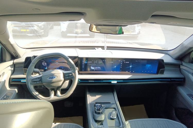 Used Ford Edge 2023 Ford Explorer L 2.0T EcoBoost Two-Wheel Drive 7-Seater Luxury Model
