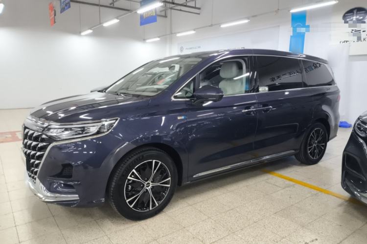 Used Roewe iMAX8 2023 400TGI Comfort Edition
