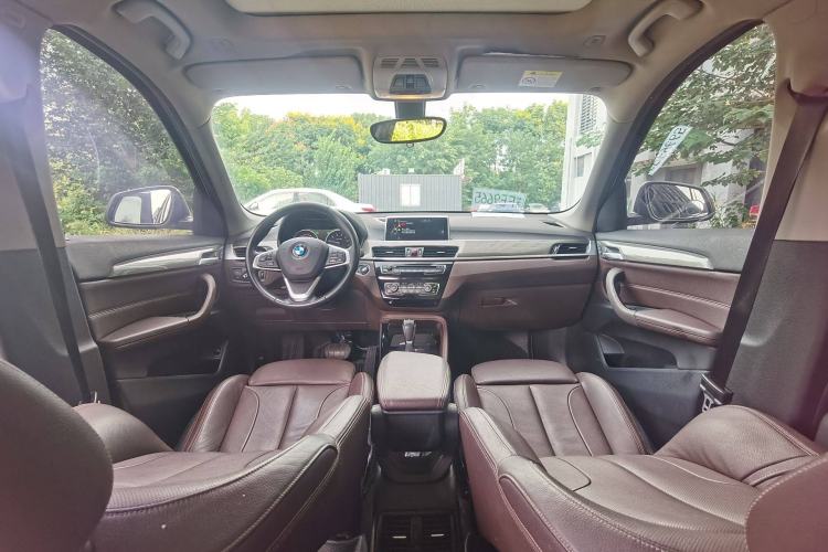 Used BMW X1 2016 xDrive20Li Luxury Model