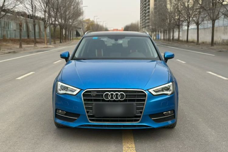 Used Audi A3 2015 Sportback 35 TFSI Millionth Anniversary Comfort Model
