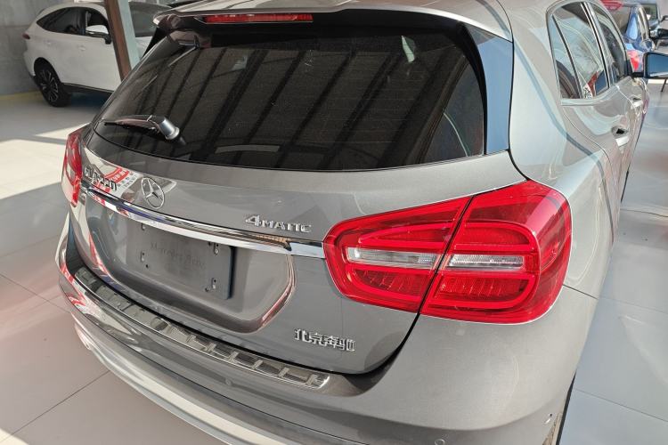 Used Mercedes-Benz GLA 2016 GLA 220 4MATIC Fashion Edition
