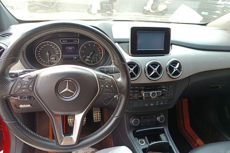 Used Mercedes-Benz B-Class 2012 B 200
