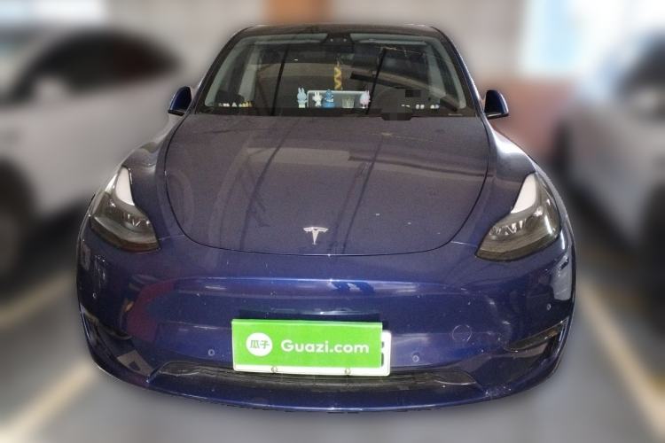 Used Tesla Model Y 2023 Long-Range All-Wheel-Drive Version