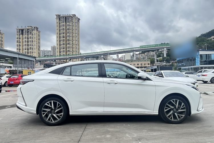 Used Dongfeng Aeolus Yixuan 2020 230T Automatic Glare-Proof Dark Knight Edition
